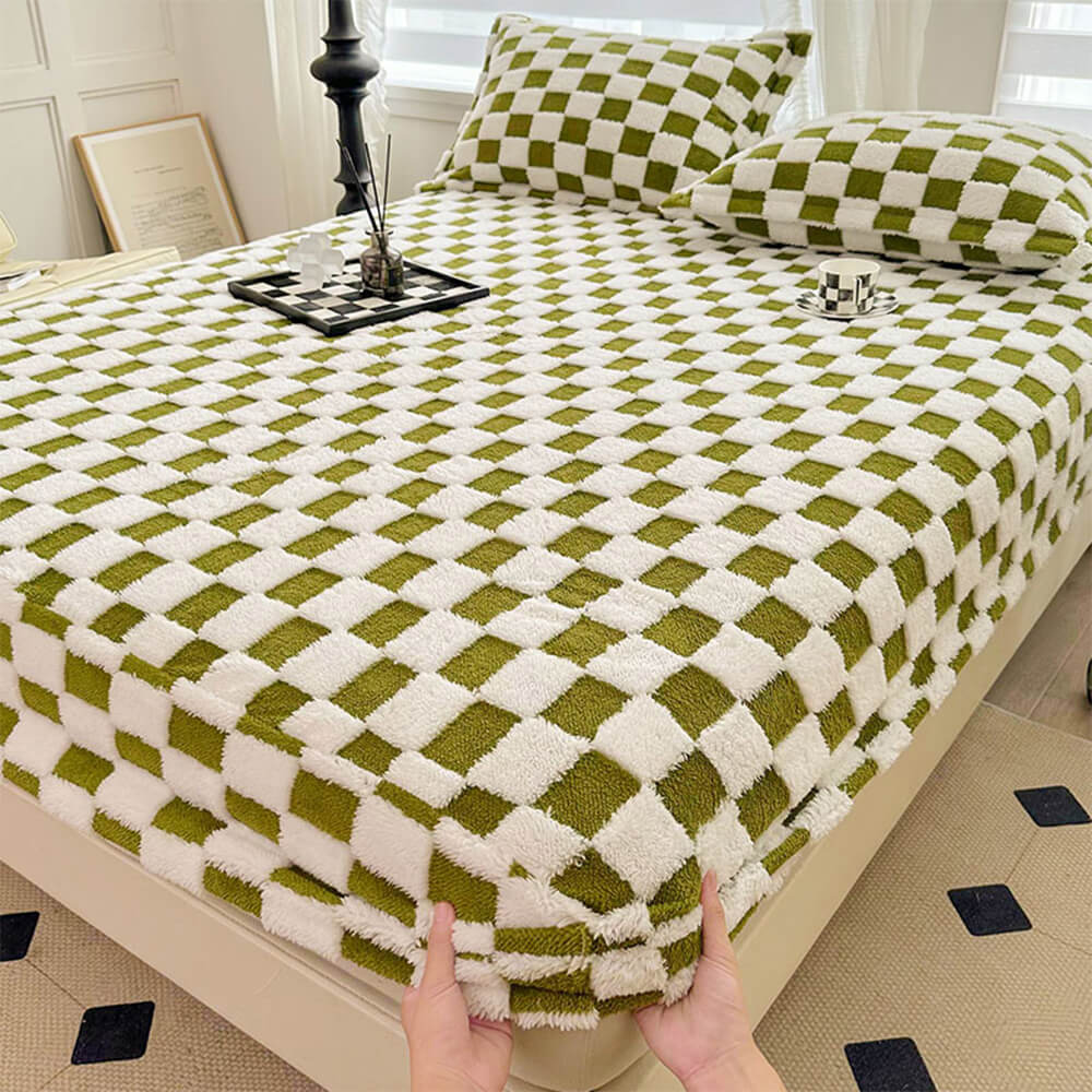 Premium Soft Chequerboard Plush Fitted Sheet Mattress Cover - Image 10