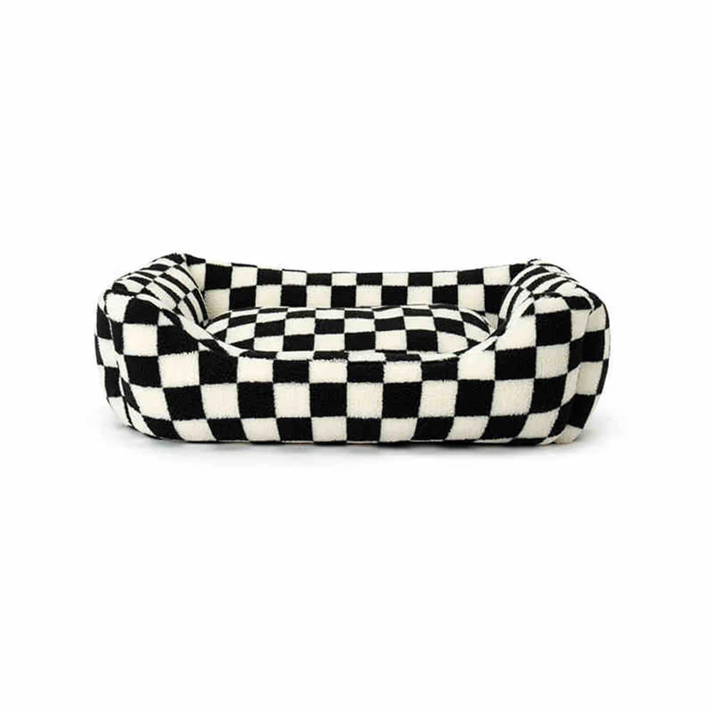 Stylish Chequerboard Warmth Removable Washable Dog Sofa Bed - Image 11