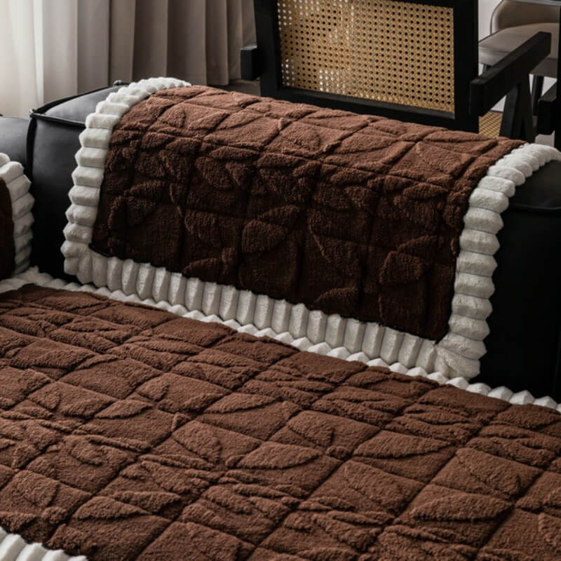 Thickened Short Plush Leaf Pattern Scratch Resistant Non-Slip Couch Cover - Image 4
