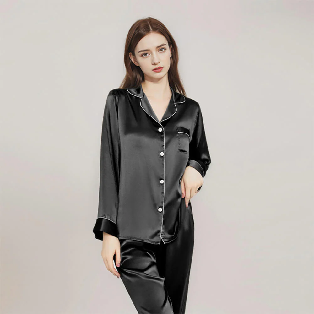 Thin & Comfortable Hair-resistant Matching Pyjamas for Dog and Owner - Image 10