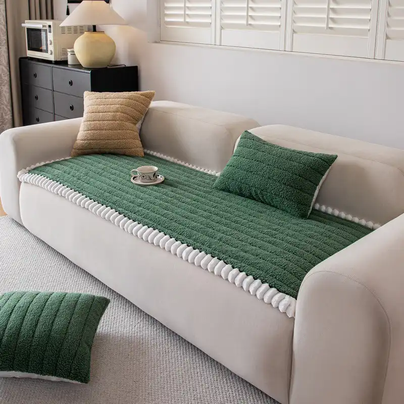 Warm Thick Comfortable Sofa Decoration Non-slip Couch Cover - Image 2